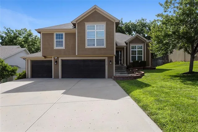 Popular Windtree Real Estate