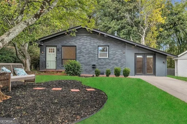 Popular Washington Avenue Real Estate