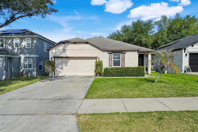 Cheap GREEN VALLEY WEST Real Estate