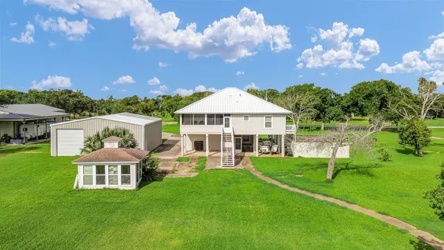 Popular Towell Real Estate