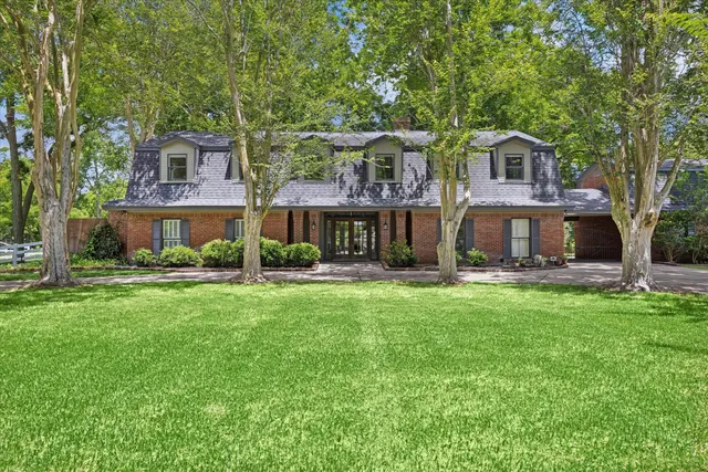 Popular WOODS EDGE Real Estate