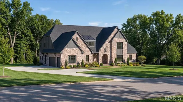 Expensive Parkway South Real Estate