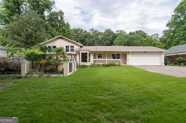 Expensive HIDDEN HOLLOW Real Estate