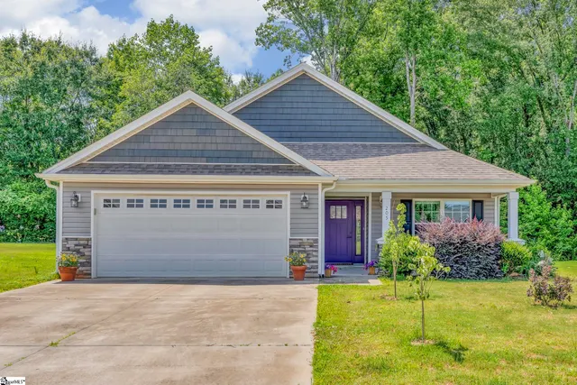 Popular Natalie Rae Real Estate