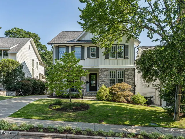Popular Roanoke Park Real Estate
