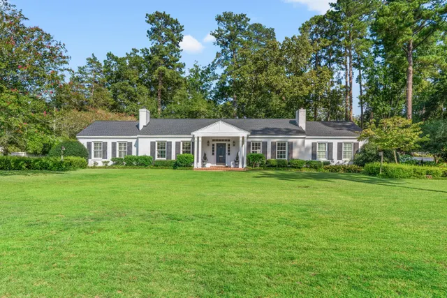 Popular Berry Woods Real Estate