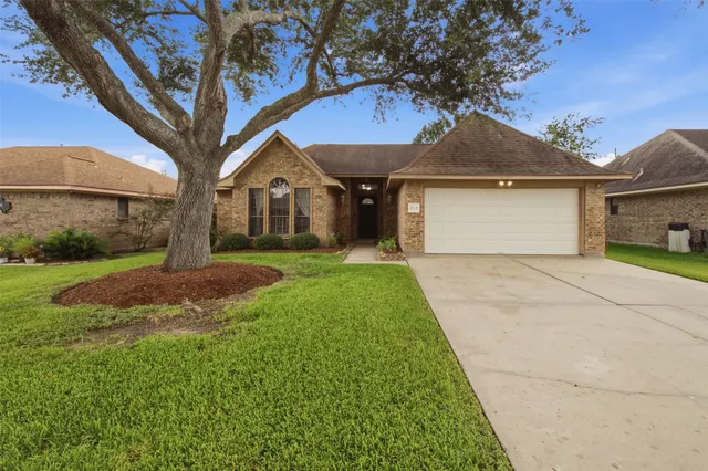 Popular Plantation North Angleton Real Estate