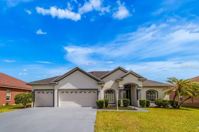 Popular TERRANOVA PHASE IV Real Estate