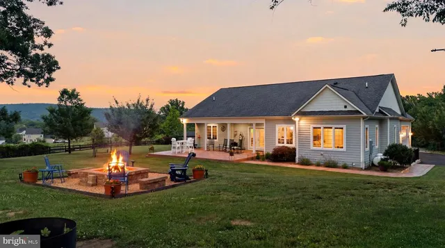 Popular Saratoga Real Estate