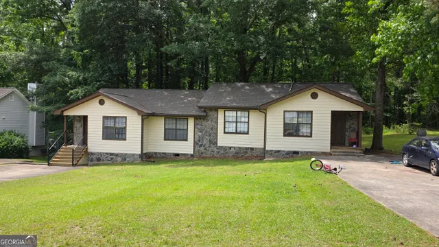 Popular Valletwood Corner Real Estate