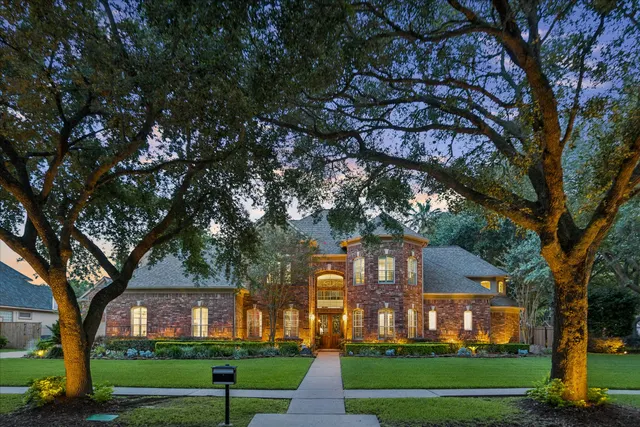 Popular Sugar Lakes Real Estate