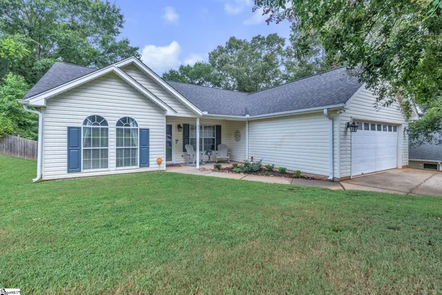 Popular Hill Place Real Estate