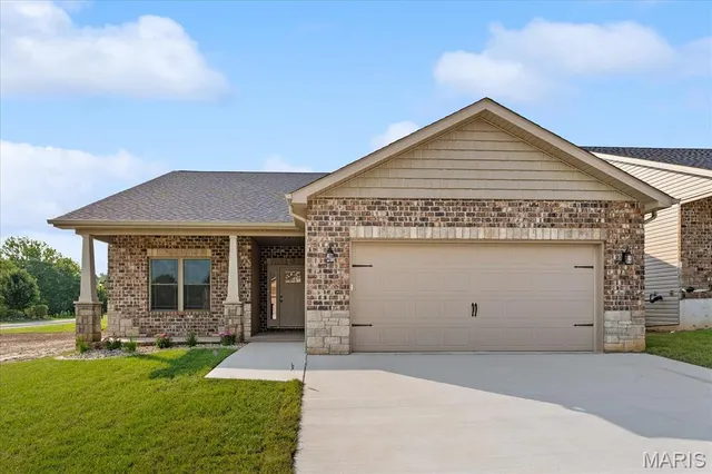 Popular Caseyville Real Estate