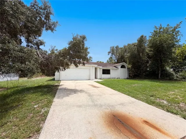 Popular DELTONA WOODS PH I Real Estate