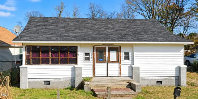 Cheap Selma Real Estate