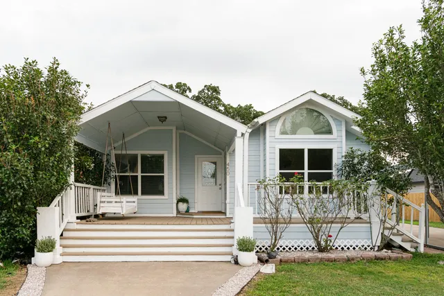 Popular Hickory Creek  Real Estate