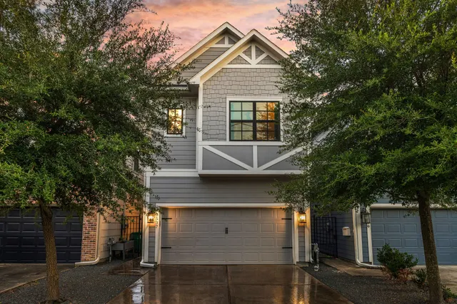 Popular Cottage Grove Sec 03 Real Estate
