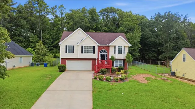 Popular Princeton Woods Real Estate