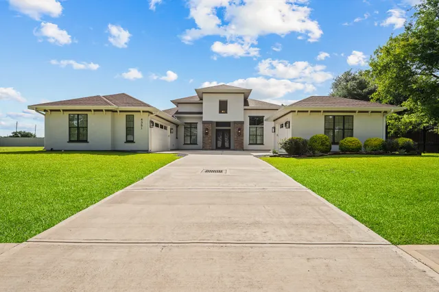 Popular Frontier Villas Real Estate