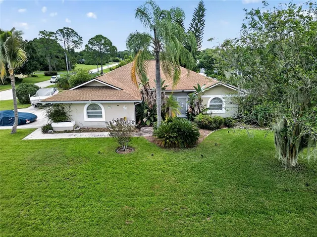 Cheap LAKE HAVEN ESTATE Real Estate