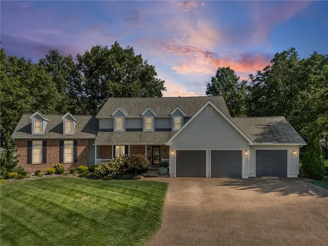 Popular Homestead Real Estate