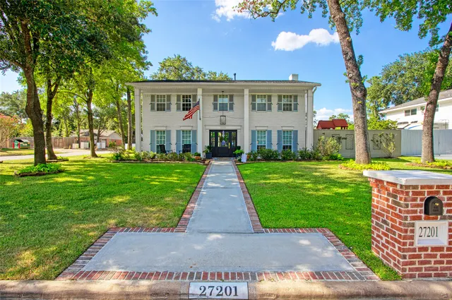 Expensive Oak Ridge North 07 Real Estate