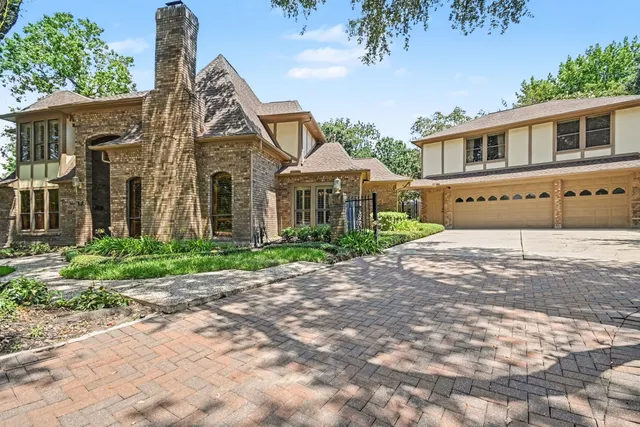 Expensive El Lago Real Estate