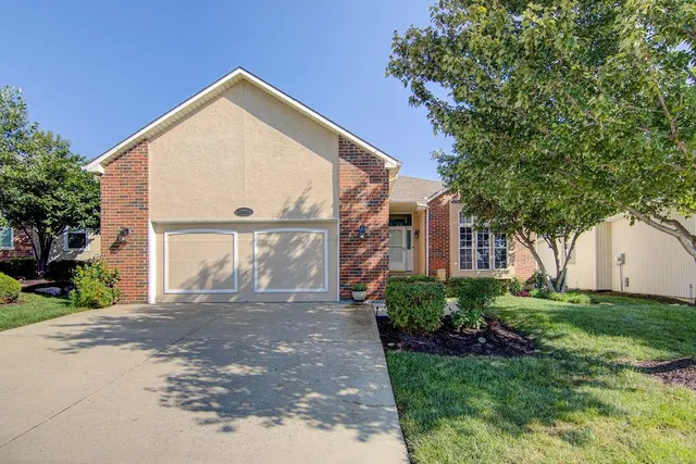 Popular Grayson Place Real Estate