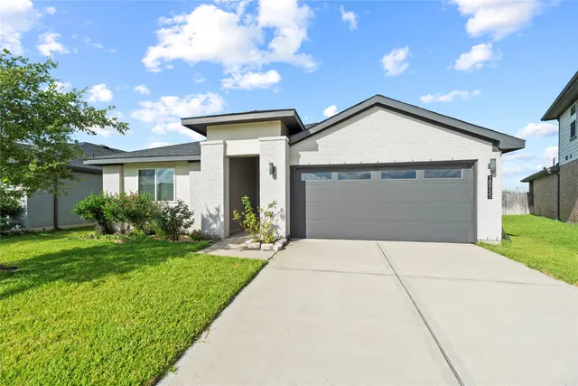 Popular Tamarron Sec 21 Real Estate