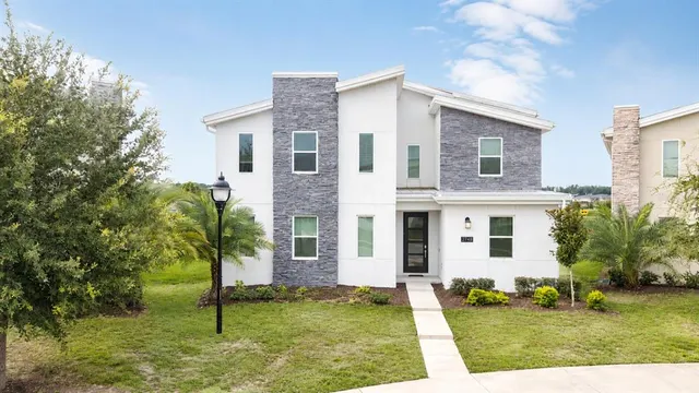 Popular STOREY LAKE III Real Estate