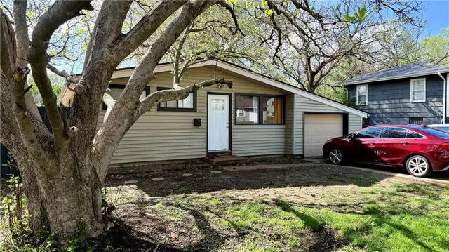 Popular Loma Vista Real Estate