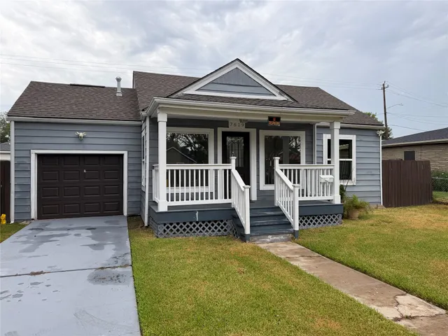 Popular Berkley Place Sec 02 Real Estate