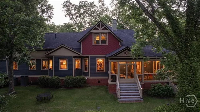 Popular Lexington Real Estate