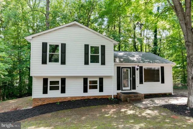 Popular Holleybrooke Real Estate
