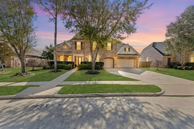 Popular Long Meadow Farms Sec 6 Real Estate