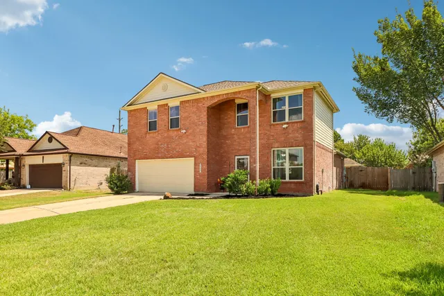 Cheap Willow Dell Sec 03 Real Estate