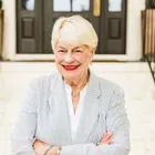 Robyn Gillis