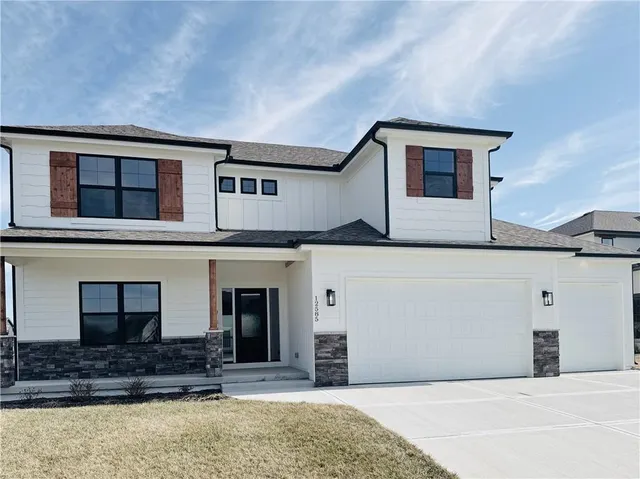 Popular Platte City Real Estate