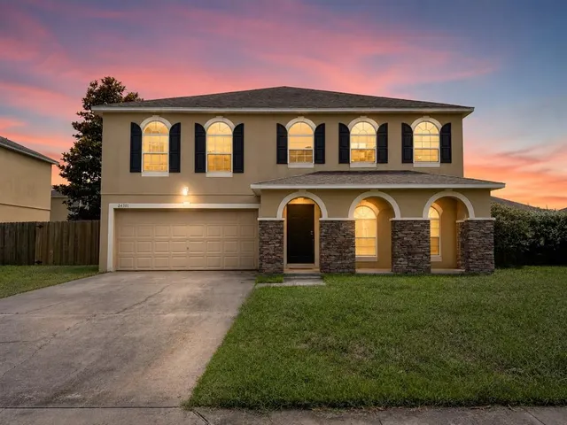 Expensive NEWBERRY PLACE Real Estate