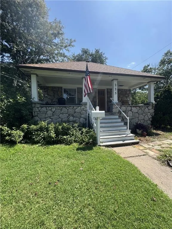 Cheap Pickwick Place Real Estate