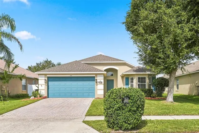 Popular DEERFIELD PLACE Real Estate