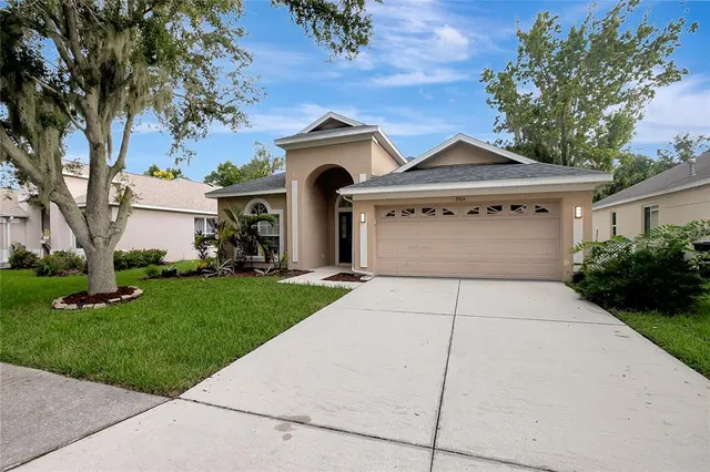 Cheap OAKLEY PLACE Real Estate