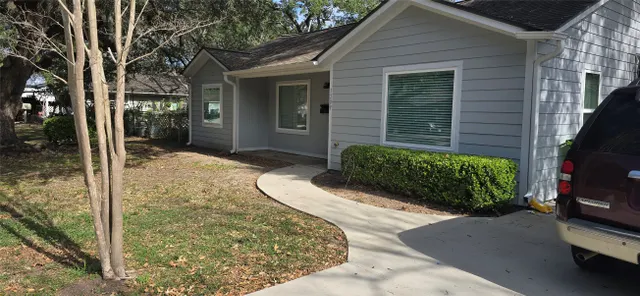 Popular Allendale Manor Real Estate