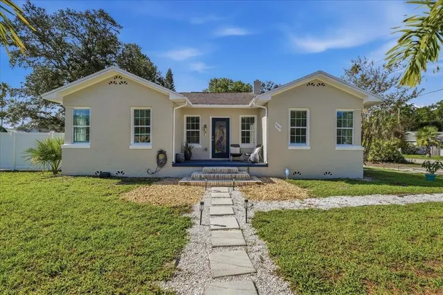 Cheap FLORIDENA Real Estate