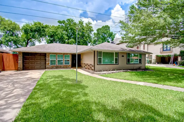 Popular Twin Oaks Sec 02 Real Estate