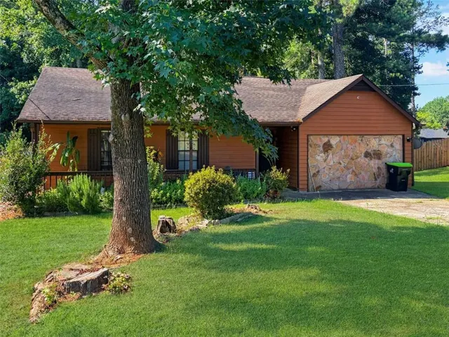 Popular Pine Meadows Real Estate