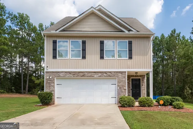 Expensive Meadows at River Trace Real Estate