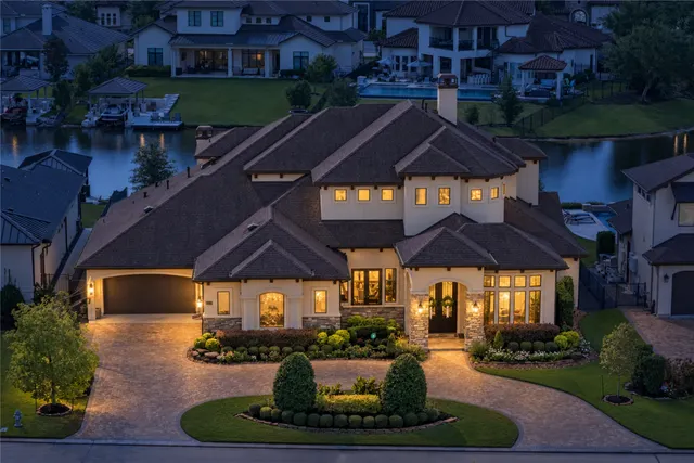 Expensive Towne Lake Real Estate