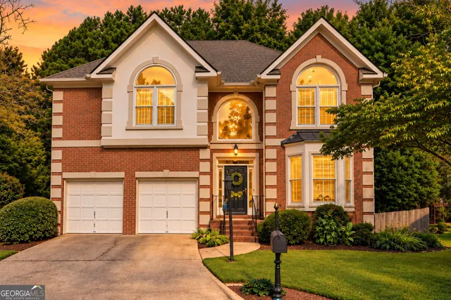 Expensive Village Springs Real Estate