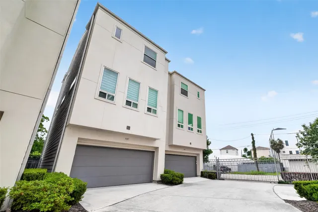 Popular Leeland Bell Lndg Real Estate